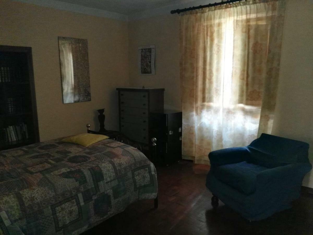 Il Nido Nel Borgo Apartment Pratovecchio Luaran gambar
